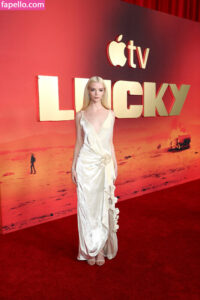 Anya Taylor-Joy nude leaks Photo #1