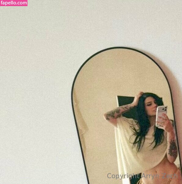Arryn Zech nude leaks Photo #1