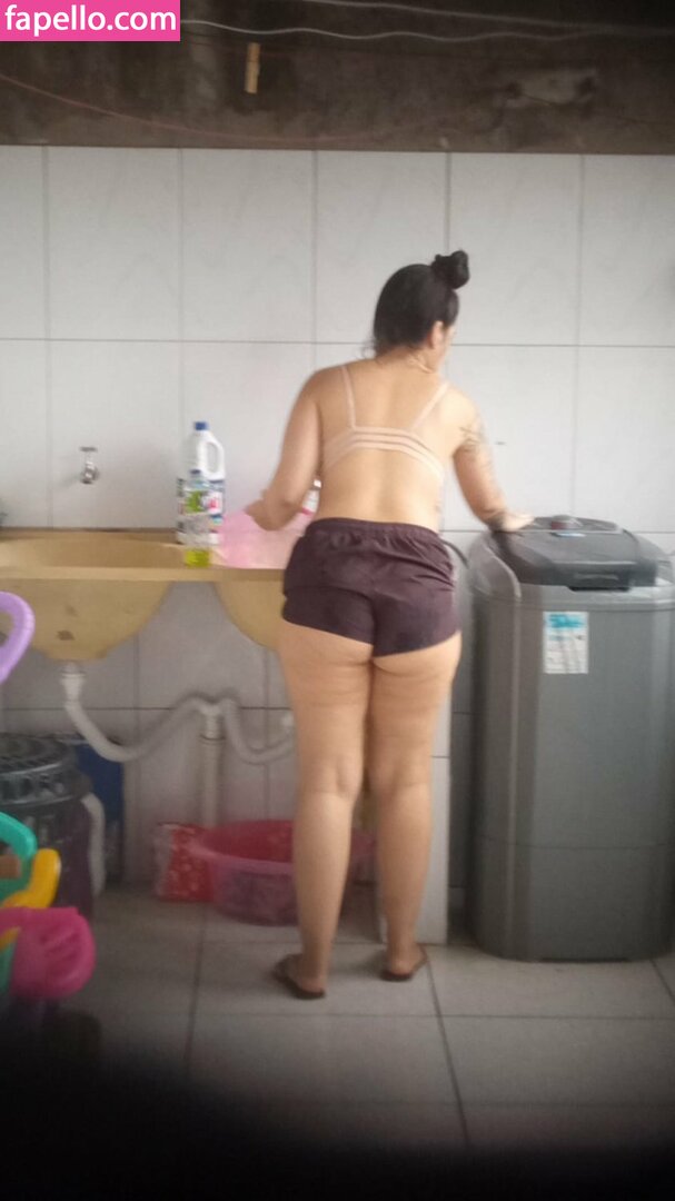 Candid Brasil nude leaks Photo #2