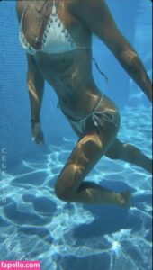 carina_nl nude leaks Photo #4