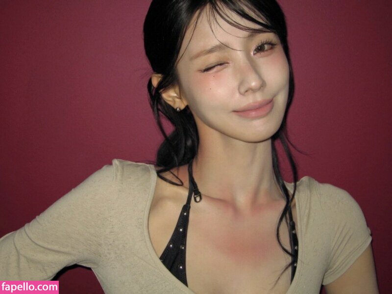 Cho Mi-yeon nude leaks Photo #4