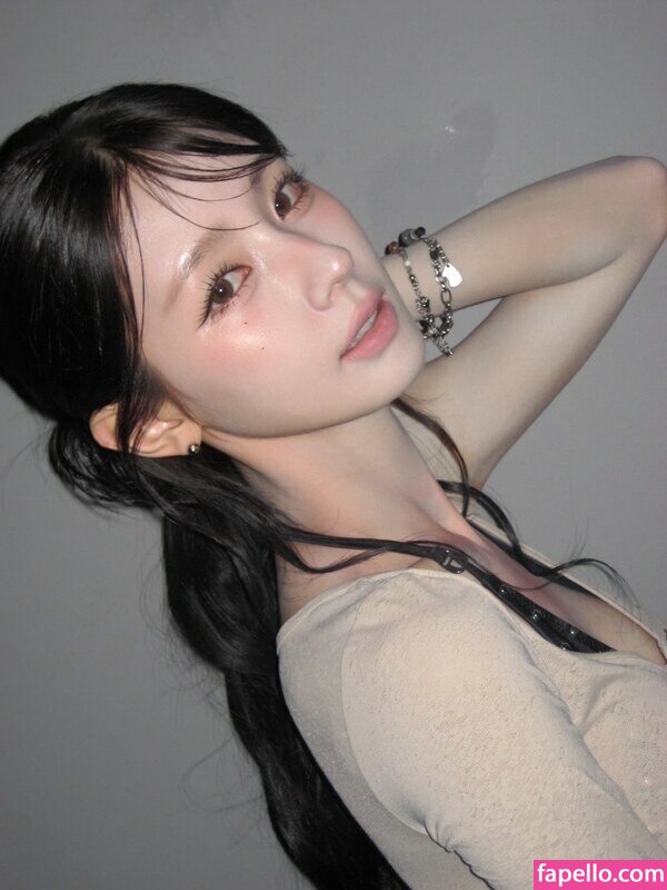 Cho Mi-yeon nude leaks Photo #8