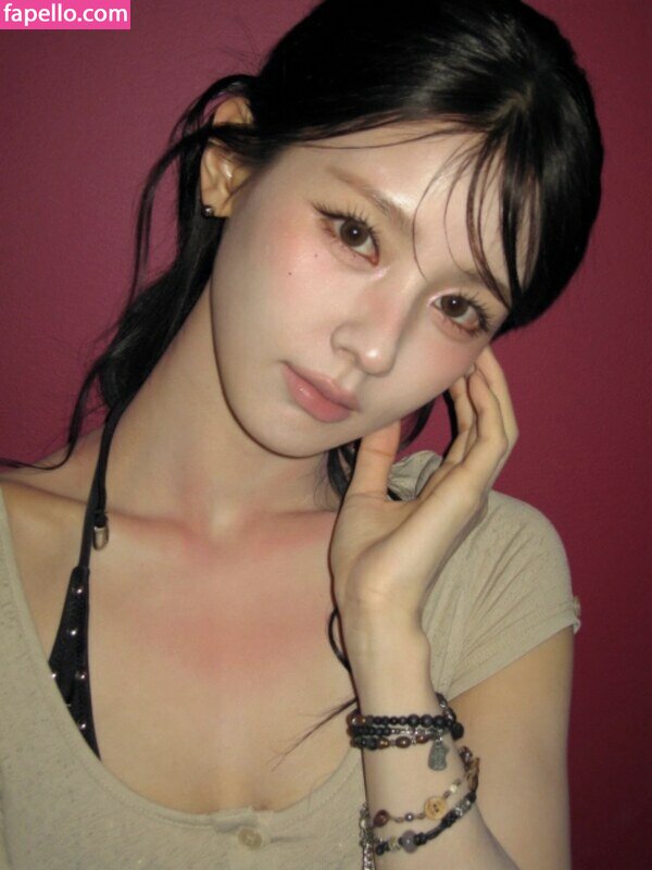 Cho Mi-yeon nude leaks Photo #10