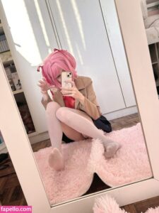 cos.maid nude leaks Photo #1