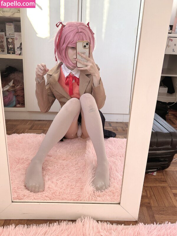cos.maid nude leaks Photo #2