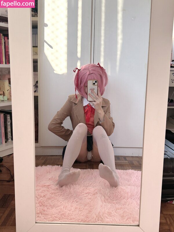 cos.maid nude leaks Photo #12
