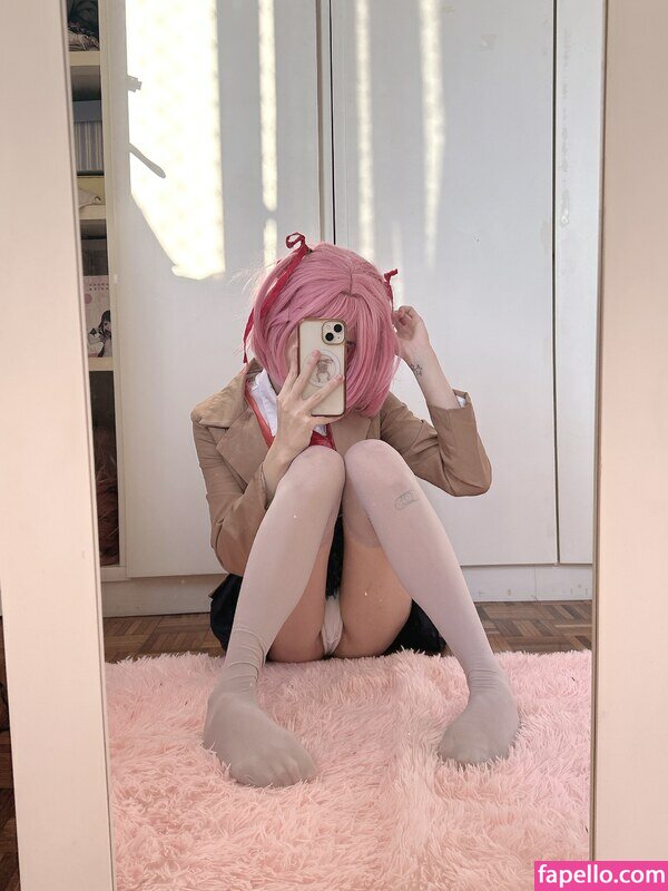 cos.maid nude leaks Photo #13