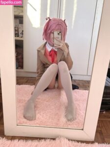 cos.maid nude leaks Photo #14