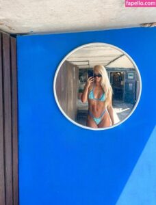 Danielle Moinet nude leaks Photo #6