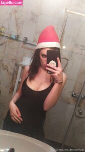 Destherhada nude leaks Photo #4