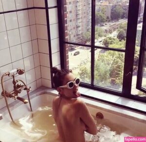 Dua Lipa nude leaks Photo #2