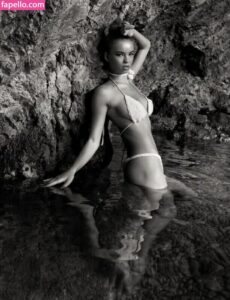 Ekaterina Perova nude leaks Photo #3