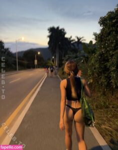 Elaine Gu nude leaks Photo #8