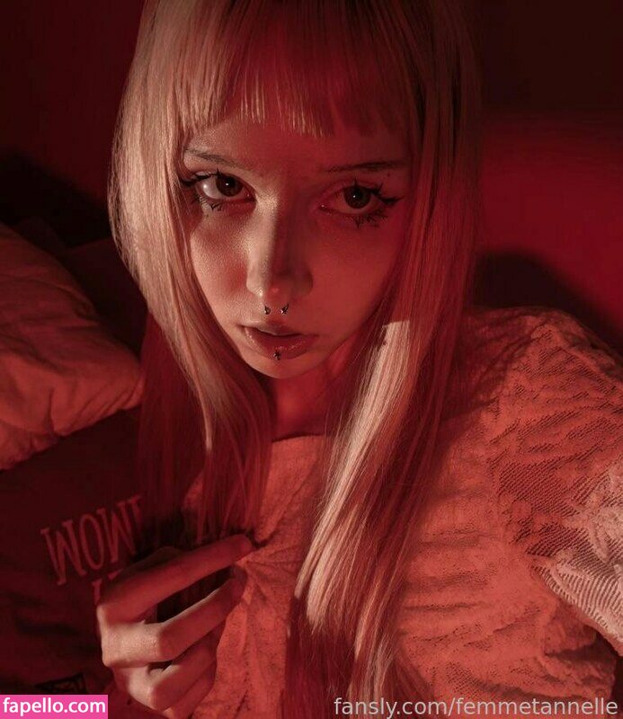 femmetannelle nude leaks Photo #9