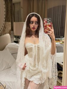 Gizem Kuşku nude leaks Photo #13