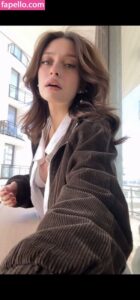 Gizem Kuşku nude leaks Photo #14