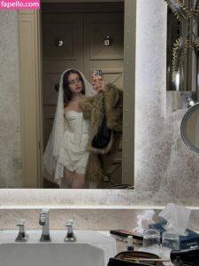 Gizem Kuşku nude leaks Photo #19
