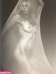 Heidi Klum nude leaks Photo #4