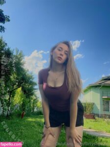 HeiligeJulia nude leaks Photo #2