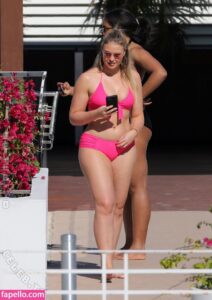 Iskra Lawrence nude leaks Photo #4