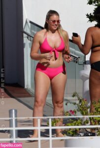 Iskra Lawrence nude leaks Photo #10