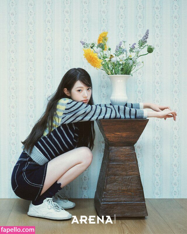 Jang Won-young nude leaks Photo #4
