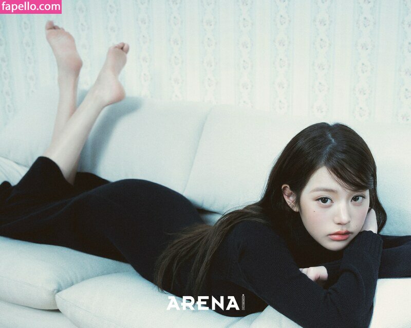 Jang Won-young nude leaks Photo #10