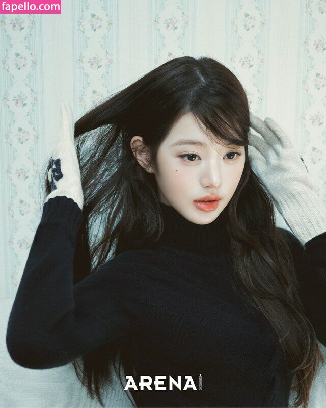 Jang Won-young nude leaks Photo #11