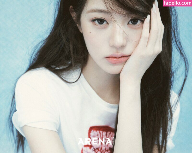 Jang Won-young nude leaks Photo #12