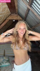 Janice Reimann nude leaks Photo #2