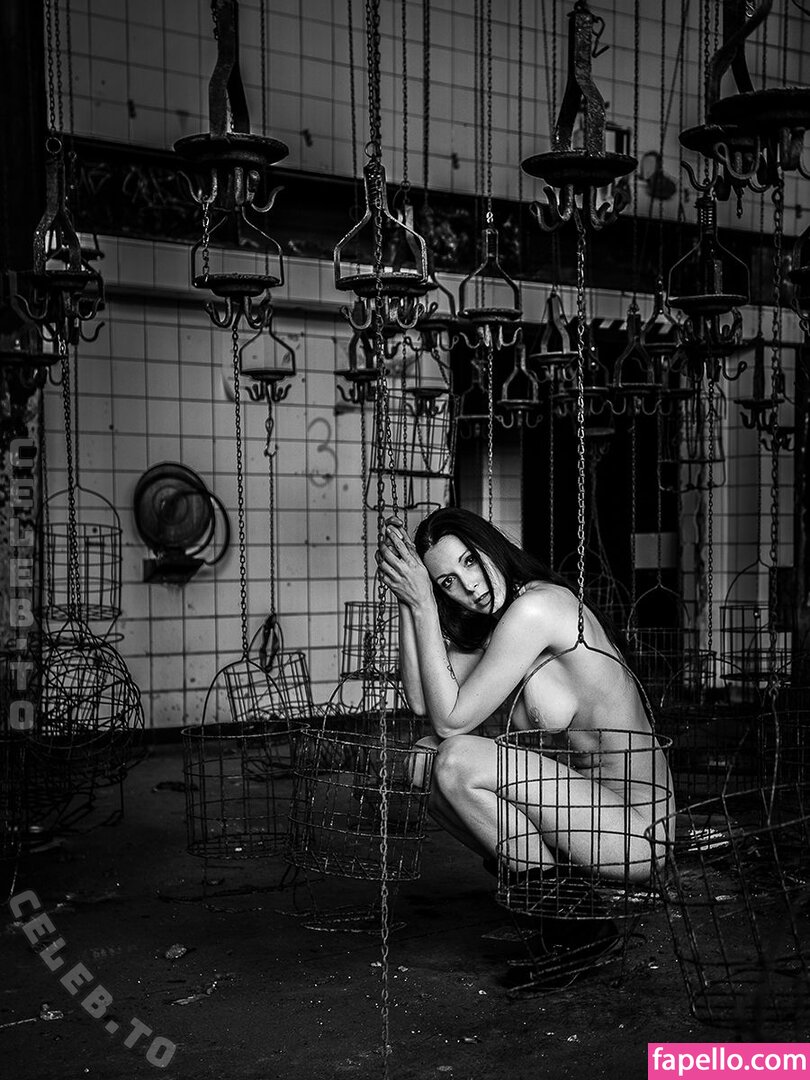 Juliette Desens nude leaks Photo #4