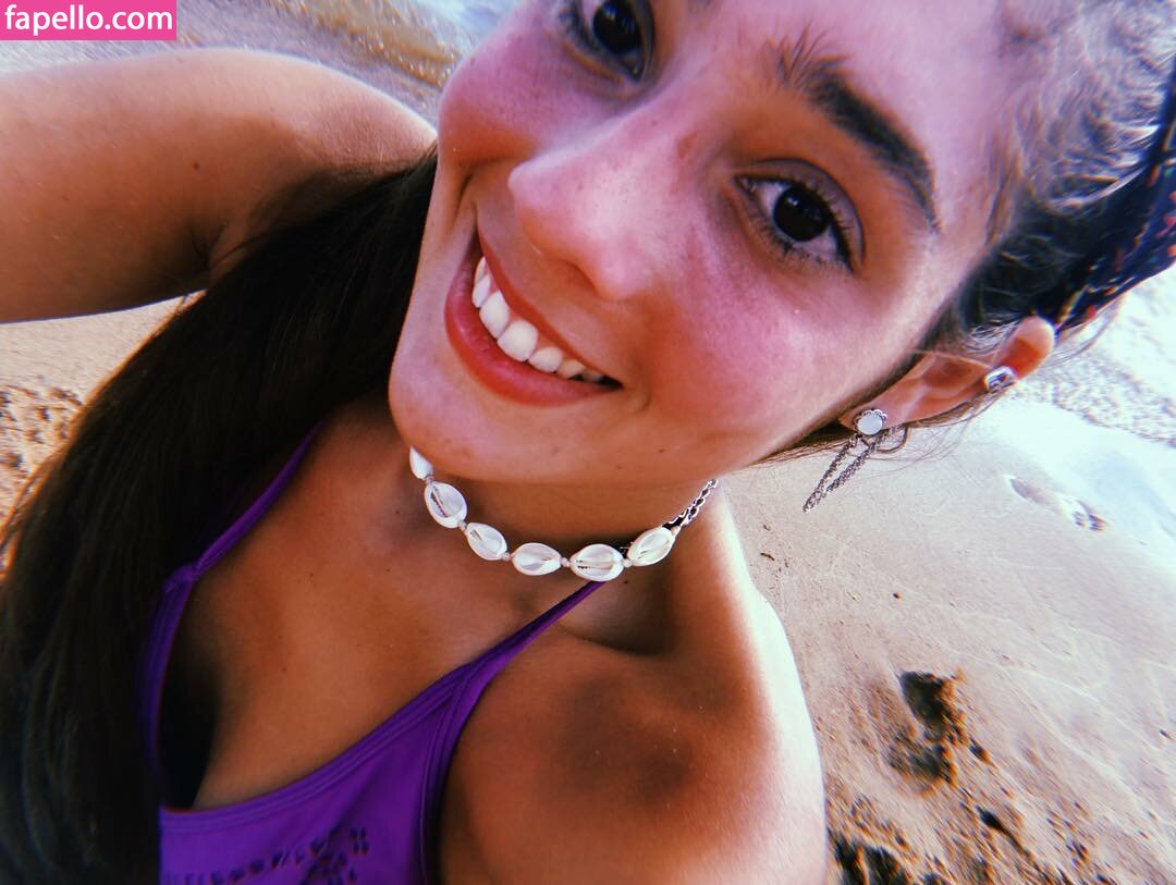 Karen Fiorella Espinoza nude leaks Photo #16