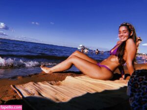 Karen Fiorella Espinoza nude leaks Photo #17