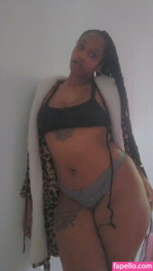 karma_mfknn.lee nude leaks Photo #1
