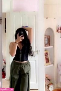 Kashvi Nigam nude leaks Photo #4