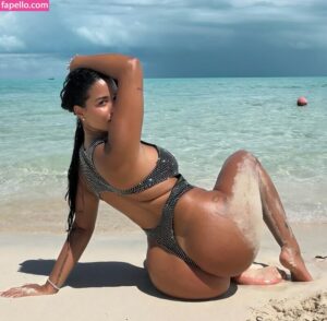 Katya Elise Henry nude leaks Photo #7