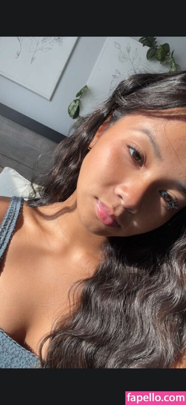 kayla.vy nude leaks Photo #2