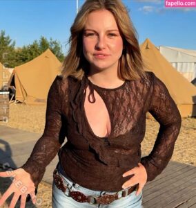 KellyMissesvlog nude leaks Photo #8