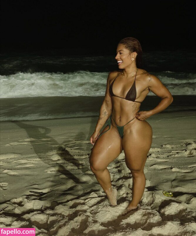 Larissa Felix nude leaks Photo #6