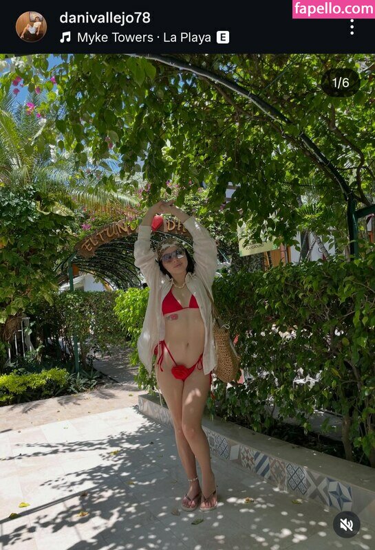 Lavecinaof nude leaks Photo #1