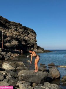 Lea Elui nude leaks Photo #4