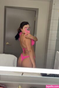 Leah Bozajian Lbozajian nude leaks Photo #3