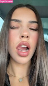 Leah Halton nude leaks Photo #2
