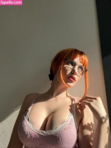 Lena Koleno nude leaks Photo #3