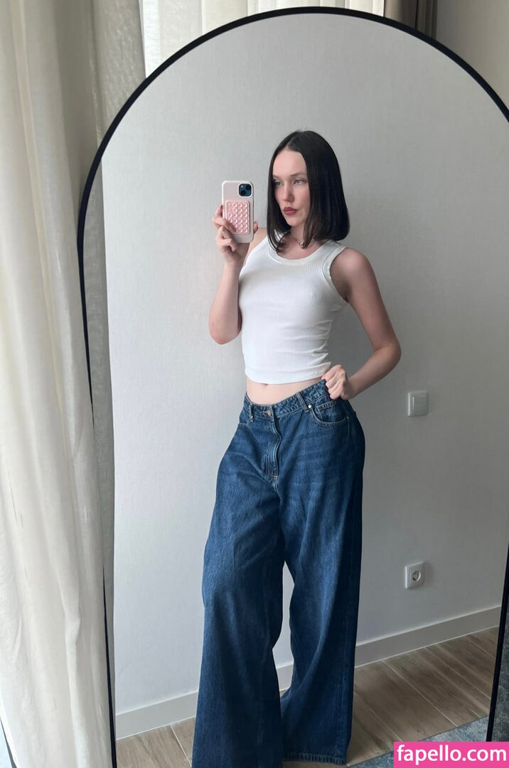 Lena Koleno nude leaks Photo #9