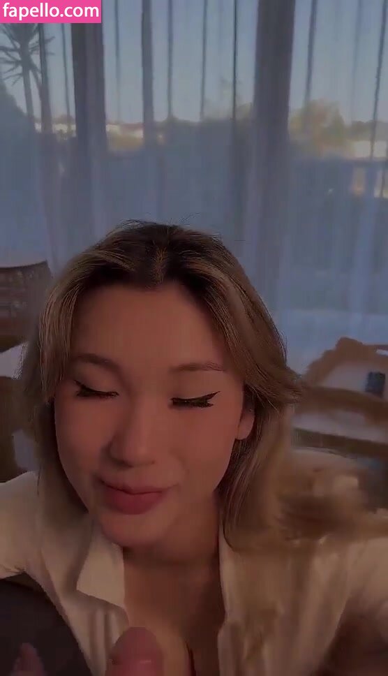 lillienue nude leaks Photo #1