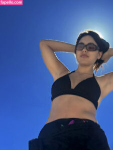 Linnea Mondragon nude leaks Photo #2