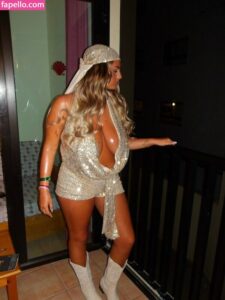 Liv Jones nude leaks Photo #5