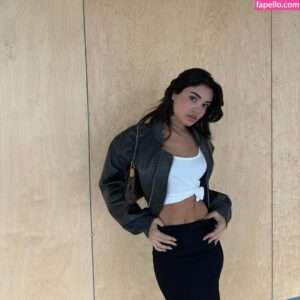 Lizge Comert nude leaks Photo #10