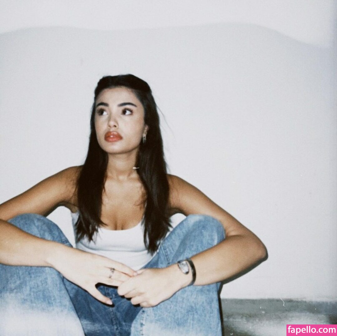 Lizge Comert nude leaks Photo #28